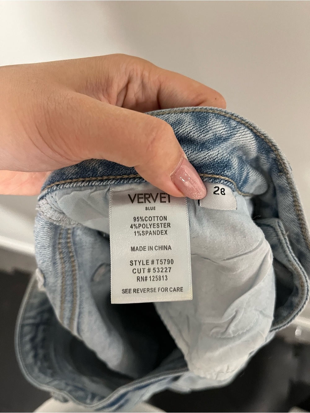 Light Wash Cargo Pocket Women's Jeans - Pale Blue - Picture 10 of 10